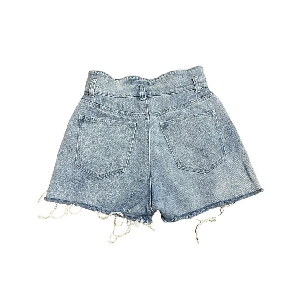 Forever 21 Womens Size 27 High Waisted Light Denim Shorts
